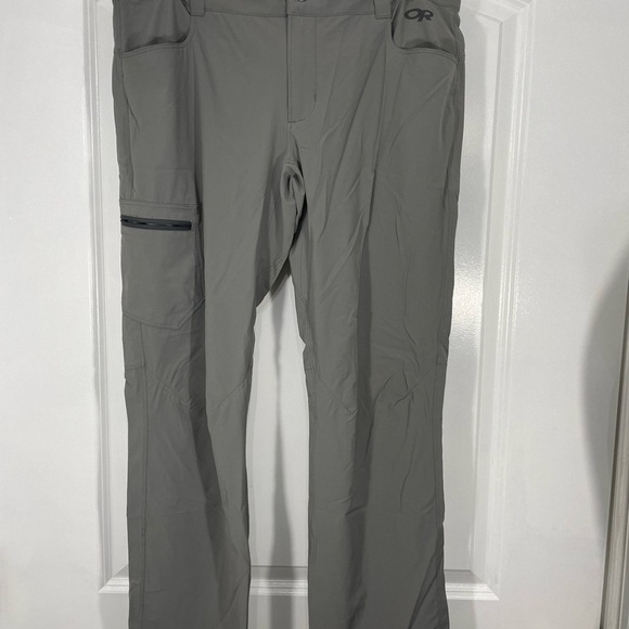 Outdoor Research Pants - Outdoor Research Women’s Gray Pants Size 12 CB-105